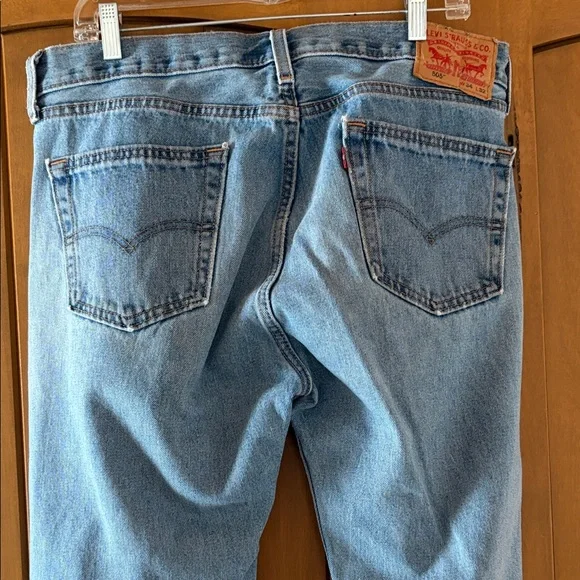 Men's Distressed Levi's Jeans 505 Size 34 x 32 - Picture 5 of 14